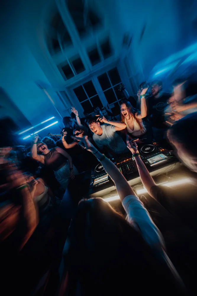 Moments by Febration Impression 7
